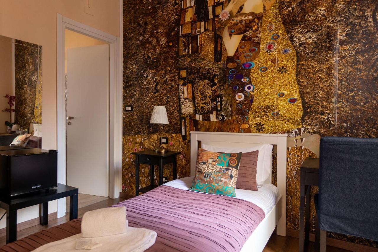 Small Single Room
