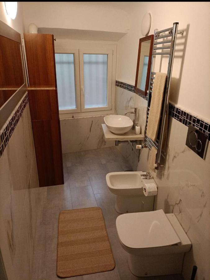 Standard Double Room,1372892552:JPEG