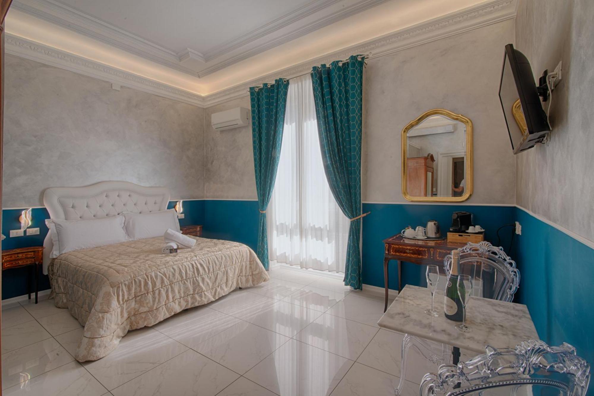 Large Double Room