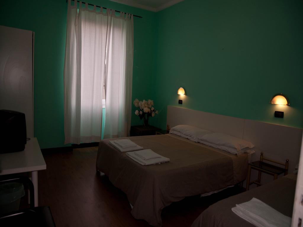 Double Room,395637576:JPEG