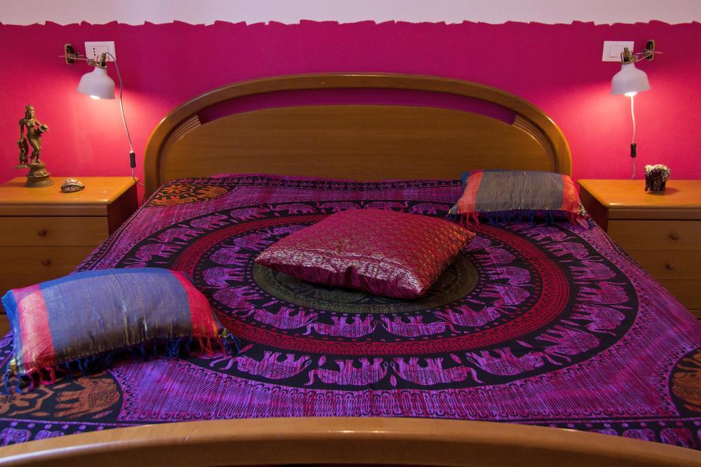 Standard Double Room with Shared Bathroom