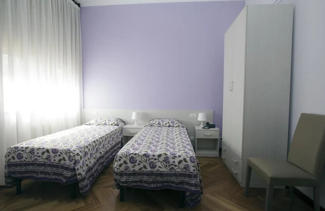 Italy Inn-1