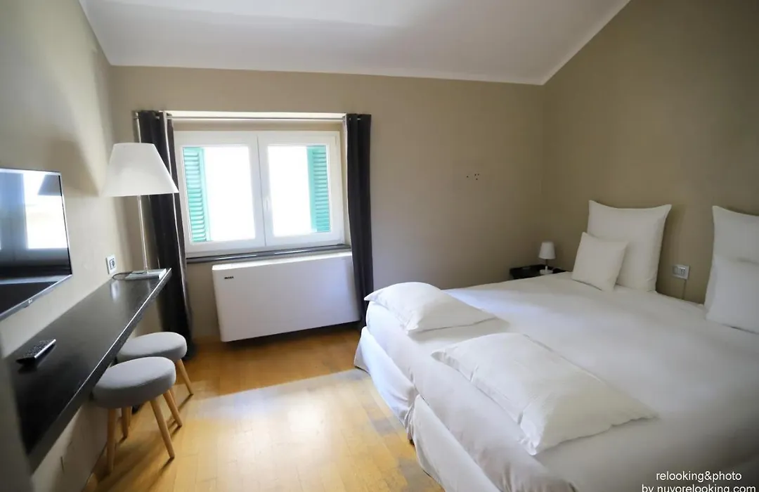 Quarto Piano Rooms-1