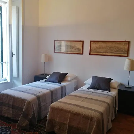 A Home In Genova Rooms & Suites-3