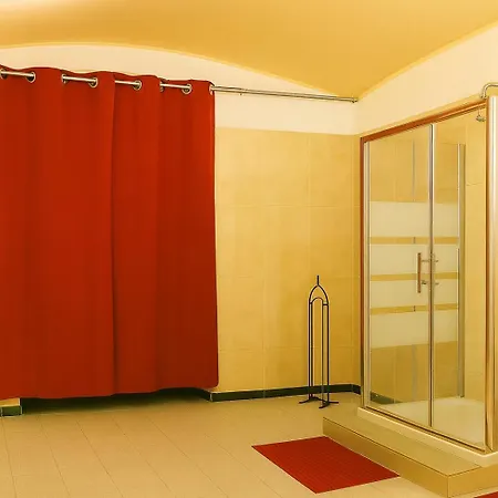 Sole Rosso - Panoramic Aquarium Walk-3